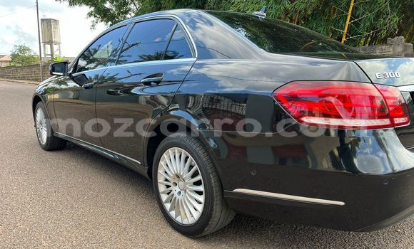 Comprar Novo Mercedes-Benz E200 Preto Carro em Maputo em Maputo Comprar Novo Mercedes-Benz E200 Preto Carro em Maputo em Maputo