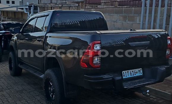 Comprar Novo Toyota Hilux Preto Carro em Maputo em Maputo Comprar Novo Toyota Hilux Preto Carro em Maputo em Maputo