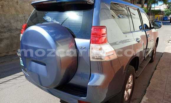 Nunua Ilio tumika Toyota Land Cruiser Prado Bluu Gari ndani ya Maputo nchini Maputo Nunua Ilio tumika Toyota Land Cruiser Prado Bluu Gari ndani ya Maputo nchini Maputo