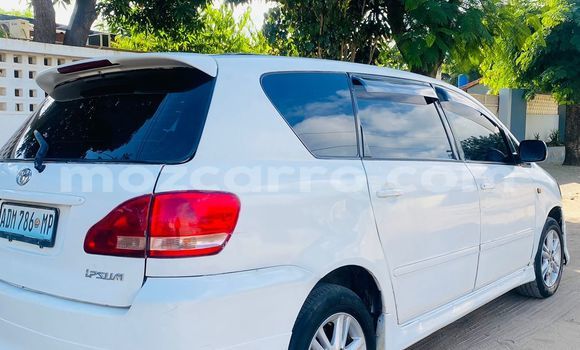 Buy Used Toyota Ipsum White Car in Maputo in Maputo Buy Used Toyota Ipsum White Car in Maputo in Maputo