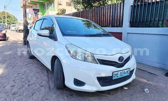 Buy New Toyota Vitz White Car in Maputo in Maputo