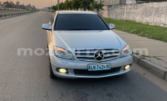 Nunua Ilio tumika Mercedes-Benz C180 COUPE Fedha Gari ndani ya Maputo nchini Maputo