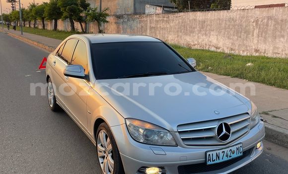 Comprar Usado Mercedes-Benz C180 COUPE Prata Carro em Maputo em Maputo Comprar Usado Mercedes-Benz C180 COUPE Prata Carro em Maputo em Maputo