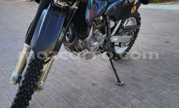 Comprar Usado Suzuki DR-Z Bege Moto em Maputo em Maputo