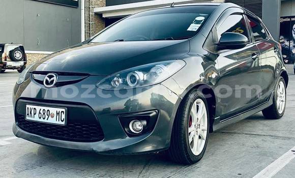 Comprar Usado Mazda Demio Preto Carro em Beira em Sofala