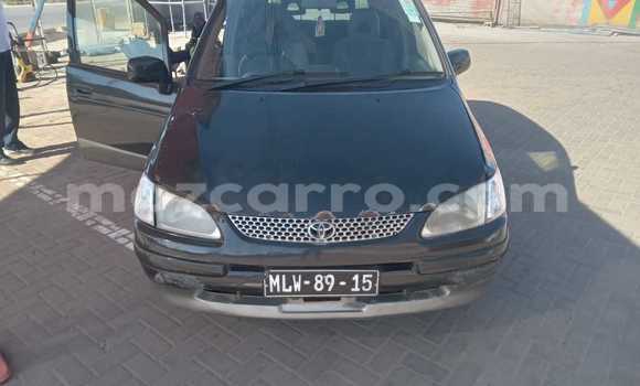 Comprar Usado Toyota Spacio Preto Carro em Maputo em Maputo