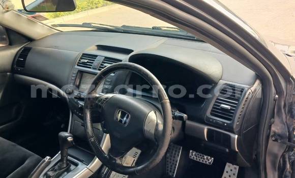 Tenga Tsaru Honda Accord Zvimwe Mota in Beira in Sofala Tenga Tsaru Honda Accord Zvimwe Mota in Beira in Sofala
