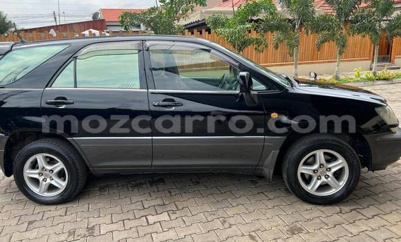 Buy Used Toyota Harrier Black Car in Nice view in Maputo Buy Used Toyota Harrier Black Car in Nice view in Maputo