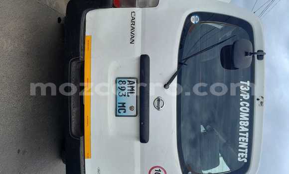 Nunua Ilio tumika Nissan Caravan Nyeupe Gari ndani ya Balama nchini Cabo Delgado