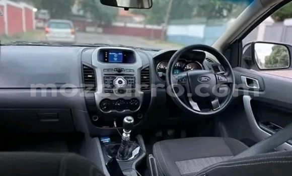 Nunua Ilio tumika Ford Ranger Nyeupe Gari ndani ya Maputo nchini Maputo Nunua Ilio tumika Ford Ranger Nyeupe Gari ndani ya Maputo nchini Maputo
