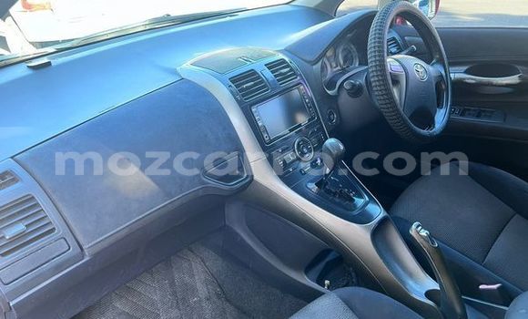 Tenga Tsaru Toyota Blade Tsvuku Mota in Beautiful vista in Maputo Tenga Tsaru Toyota Blade Tsvuku Mota in Beautiful vista in Maputo