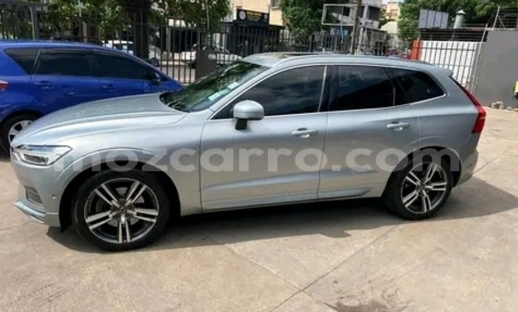 Tenga Tsaru Volvo XC90 Zvimwe Mota in Maputo in Maputo Tenga Tsaru Volvo XC90 Zvimwe Mota in Maputo in Maputo