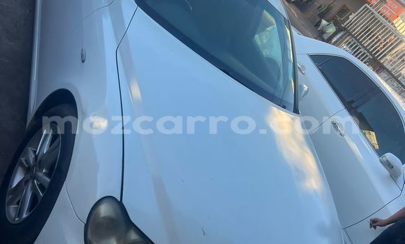 Comprar Usado Toyota Mark X Branco Carro em Maputo em Maputo Comprar Usado Toyota Mark X Branco Carro em Maputo em Maputo