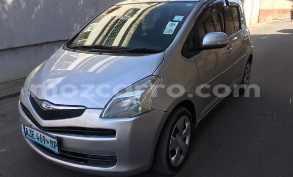 Comprar Usado Toyota Ractis Prata Carro em Maputo em Maputo Comprar Usado Toyota Ractis Prata Carro em Maputo em Maputo