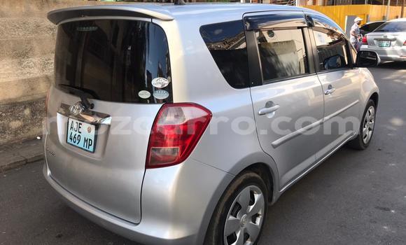 Comprar Usado Toyota Ractis Prata Carro em Maputo em Maputo Comprar Usado Toyota Ractis Prata Carro em Maputo em Maputo