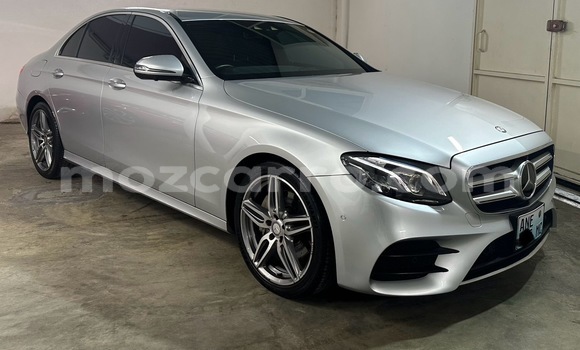 Comprar Usado Mercedes-Benz E200 De outros Carro em Maputo em Maputo