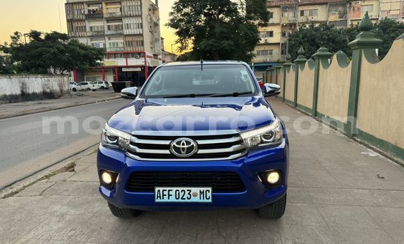 Nunua Ilio tumika Toyota Hiluxe Revo Bluu Gari ndani ya Maputo nchini Maputo