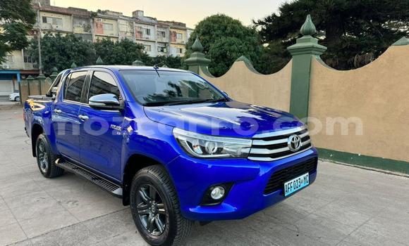 Comprar Novo Toyota Hiluxe Revo Azul Carro em Maputo em Maputo Comprar Novo Toyota Hiluxe Revo Azul Carro em Maputo em Maputo