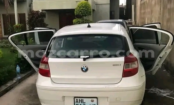 Comprar Usado BMW 1-Series Branco Carro em Maputo em Maputo