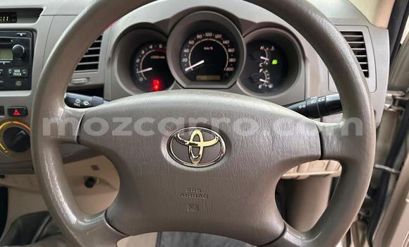 Buy Used Toyota Hilux Beige Car in Maputo in Maputo Buy Used Toyota Hilux Beige Car in Maputo in Maputo