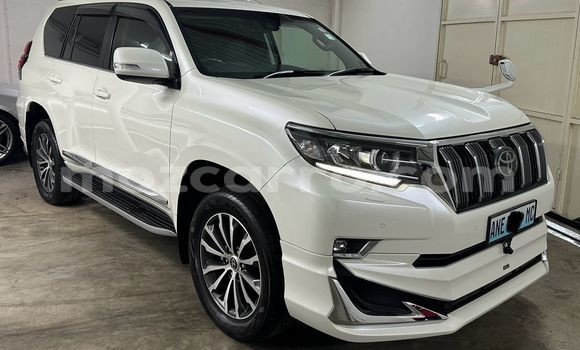 Buy New Toyota Land Cruiser White Car in Maputo in Maputo Buy New Toyota Land Cruiser White Car in Maputo in Maputo