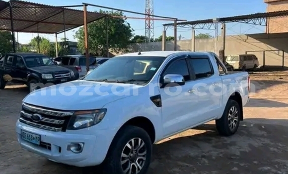 Nunua Ilio tumika Ford Ranger Nyeupe Gari ndani ya Maputo nchini Maputo