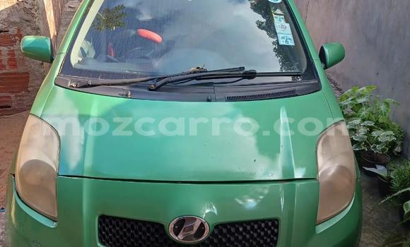 Comprar Usado Toyota Vitz Verde Carro em Maputo em Maputo