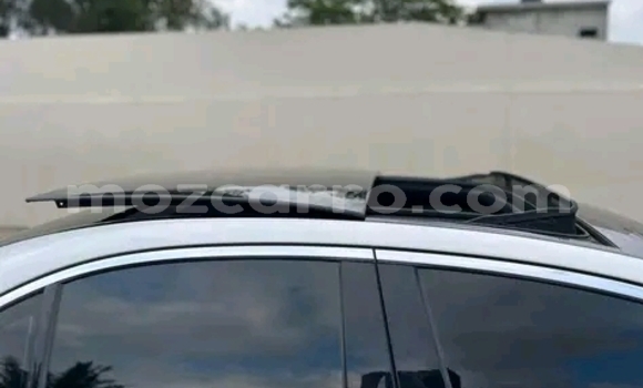 Buy Used Mercedes-Benz C250 coupe White Car in Maputo in Maputo Buy Used Mercedes-Benz C250 coupe White Car in Maputo in Maputo