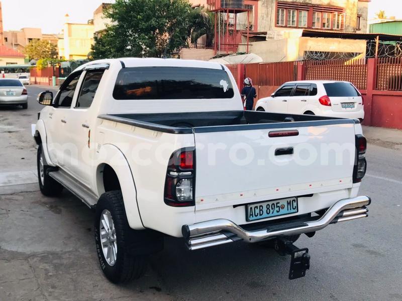 Big with watermark toyota hilux maputo maputo 23559