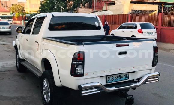 Buy Used Toyota Hilux White Car in Maputo in Maputo Buy Used Toyota Hilux White Car in Maputo in Maputo