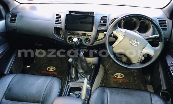 Buy Used Toyota Hilux White Car in Maputo in Maputo Buy Used Toyota Hilux White Car in Maputo in Maputo