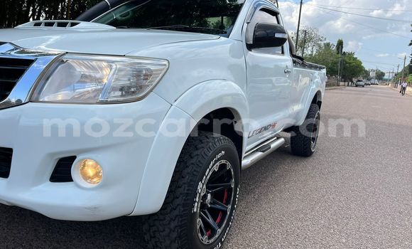 Buy Used Toyota Hilux White Car in Maputo in Maputo Buy Used Toyota Hilux White Car in Maputo in Maputo