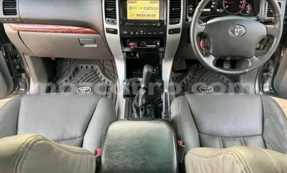 Buy Used Toyota Land Cruiser Prado Other Car in Maputo in Maputo Buy Used Toyota Land Cruiser Prado Other Car in Maputo in Maputo