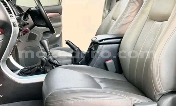 Buy Used Toyota Land Cruiser Prado Other Car in Maputo in Maputo Buy Used Toyota Land Cruiser Prado Other Car in Maputo in Maputo