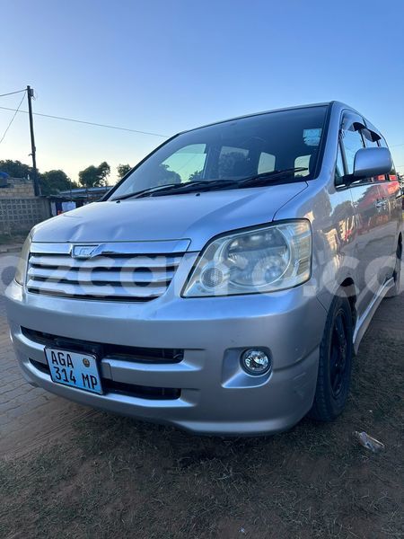 Big with watermark toyota noah maputo maputo 23572