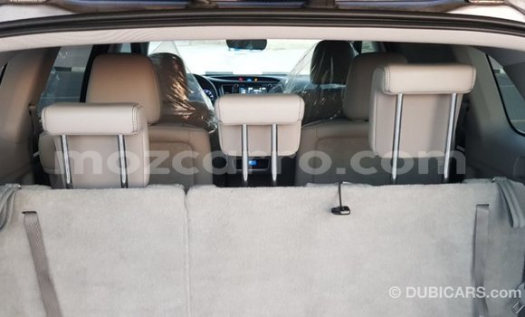 Tenga Imported Toyota Highlander Zvimwe Mota in Import - Dubai in Cabo Delgado Tenga Imported Toyota Highlander Zvimwe Mota in Import - Dubai in Cabo Delgado