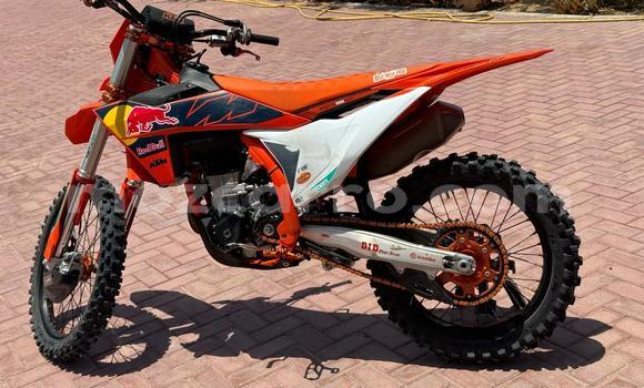 Comprar Usado KTM 450 Bege Moto em Maputo em Maputo