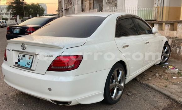 Tenga Tsaru Toyota Mark X Chena Mota in Maputo in Maputo Tenga Tsaru Toyota Mark X Chena Mota in Maputo in Maputo