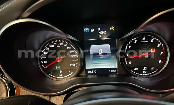 Comprar Usado Mercedes-Benz C-Classe Prata Carro em Maputo em Maputo Comprar Usado Mercedes-Benz C-Classe Prata Carro em Maputo em Maputo