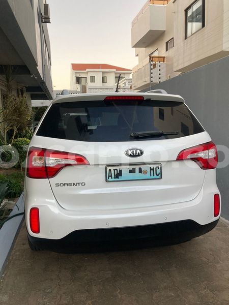 Big with watermark kia sorento maputo maputo 23600