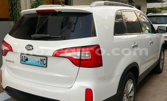 Buy Used Kia Sorento White Car in Maputo in Maputo Buy Used Kia Sorento White Car in Maputo in Maputo