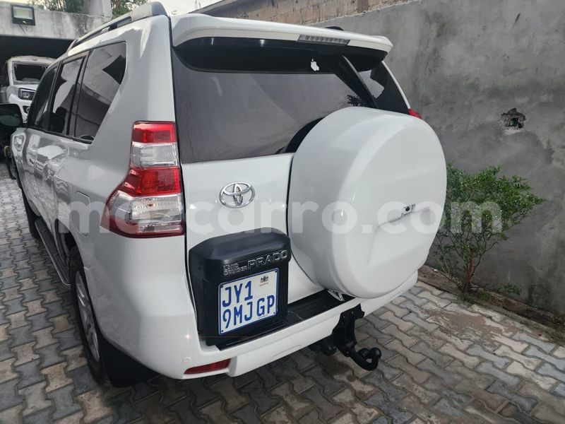 Big with watermark toyota land cruiser prado maputo maputo 23603