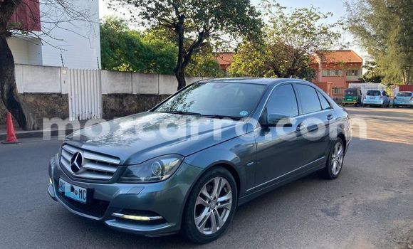 Nunua Ilio tumika Mercedes-Benz C250 coupe Nyingine Gari ndani ya Maputo nchini Maputo Nunua Ilio tumika Mercedes-Benz C250 coupe Nyingine Gari ndani ya Maputo nchini Maputo