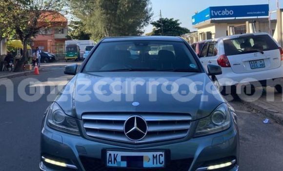Nunua Ilio tumika Mercedes-Benz C250 coupe Nyingine Gari ndani ya Maputo nchini Maputo Nunua Ilio tumika Mercedes-Benz C250 coupe Nyingine Gari ndani ya Maputo nchini Maputo