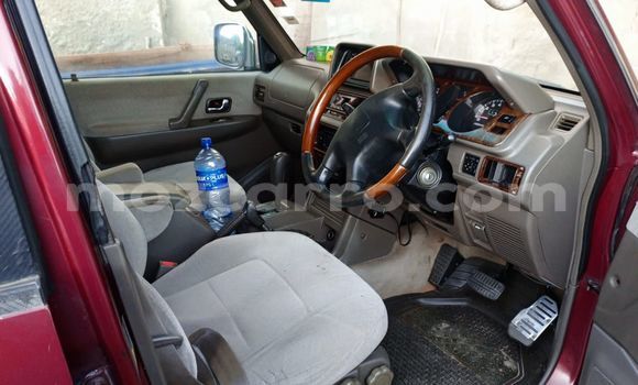 Comprar Usado Mitsubishi Pajero Vermelho Carro em Maputo em Maputo Comprar Usado Mitsubishi Pajero Vermelho Carro em Maputo em Maputo