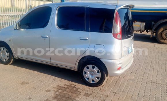 Nunua Ilio tumika Toyota FunCargo Nyingine Gari ndani ya Maputo nchini Maputo Nunua Ilio tumika Toyota FunCargo Nyingine Gari ndani ya Maputo nchini Maputo