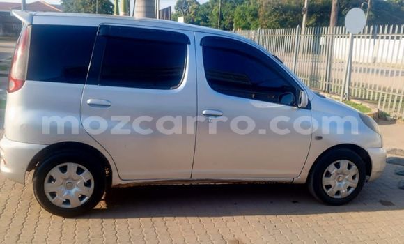 Nunua Ilio tumika Toyota FunCargo Nyingine Gari ndani ya Maputo nchini Maputo Nunua Ilio tumika Toyota FunCargo Nyingine Gari ndani ya Maputo nchini Maputo