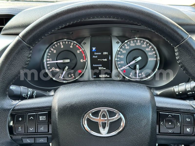 Big with watermark toyota hiluxe revo maputo maputo 23618