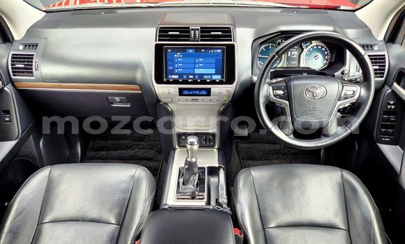 Comprar Novo Toyota Land Cruiser Prado Vermelho Carro em Maputo em Maputo Comprar Novo Toyota Land Cruiser Prado Vermelho Carro em Maputo em Maputo