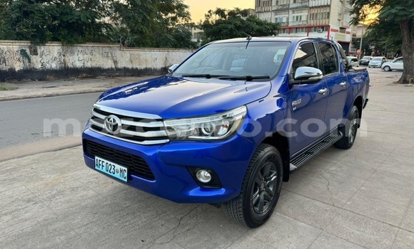 Comprar Usado Toyota Hiluxe Revo Azul Carro em Maputo em Maputo Comprar Usado Toyota Hiluxe Revo Azul Carro em Maputo em Maputo